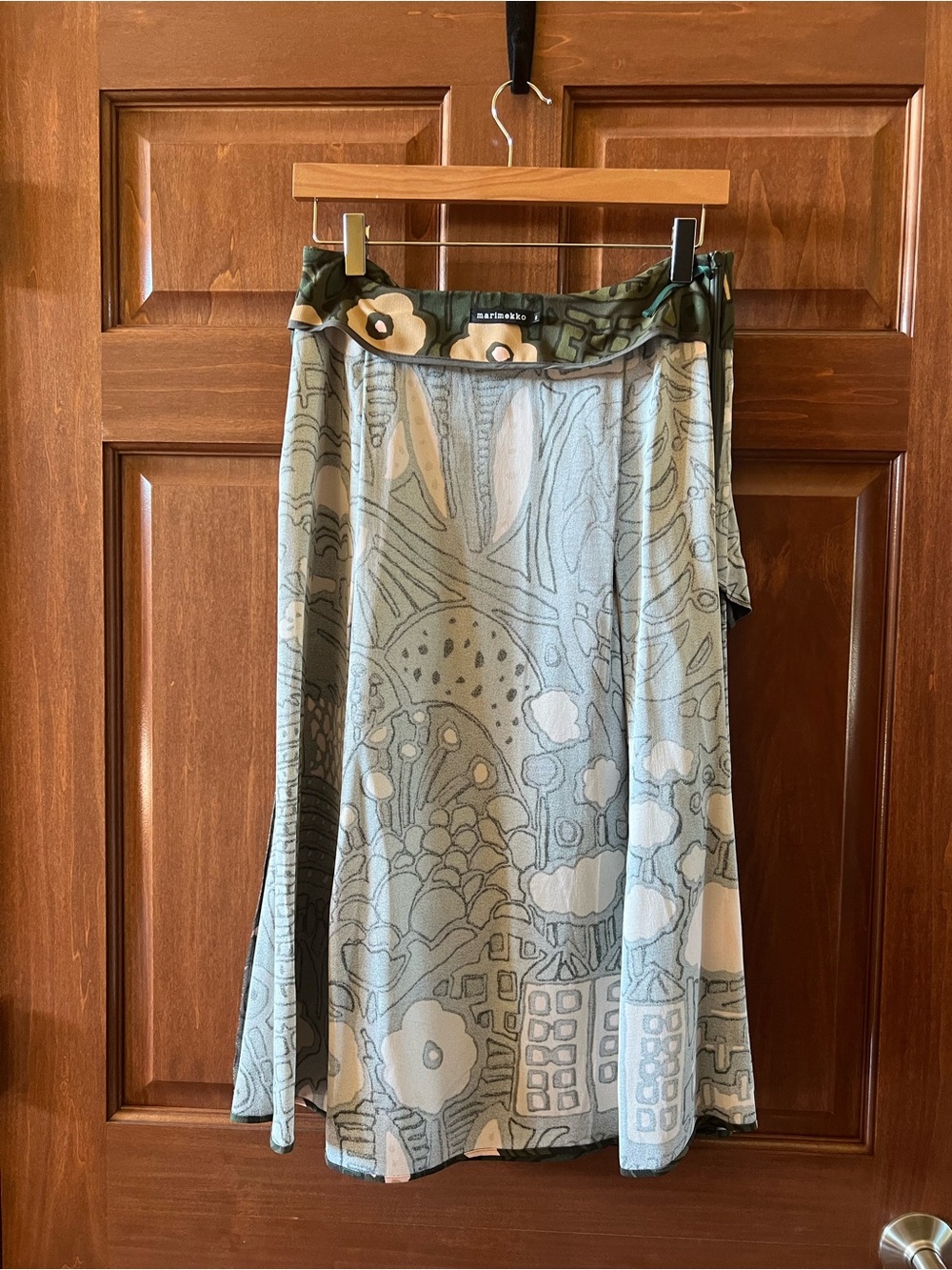 Marimekko Green and Cream Graphic A-Line Skirt - Picture 13 of 16